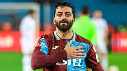 Umut Bozok: Türk futbolunda bir şeyler oluyor