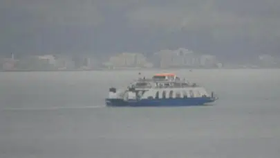 Cuma günü hangi feribot seferleri iptal edildi?