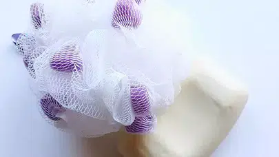 Duş lifleri neden sağlık riski oluşturuyor? Uzmanlar uyarıyor