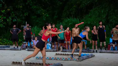 Survivor'da Perşembe akşamı ödül oyununu hangi takım kazandı?