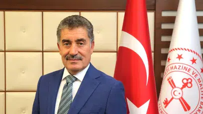 Emre Belözoğlu, Kasımpaşa'nın Göztepe Maçında Hakem Performansını Eleştirdi