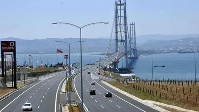 Köprü ve Otoyol Ücretlerine Zam Gelecek Mi? Bakan Uraloğlu'ndan Önemli Açıklama!