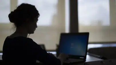 Yükseköğretim Kurulu, 35 Sözleşmeli Personel Alımı İçin Başvuru Tarihlerini ve Şartlarını Açıkladı