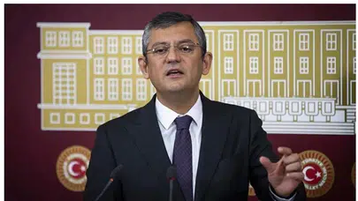 Özgür Özel’in babası Talat Özel kimdir, ne iş yapıyor? Özgür Özel’in ailesi aslen nereli?