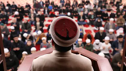 Cuma Hutbesinin konusu nedir ve diyanet hangi mesajları verdi?