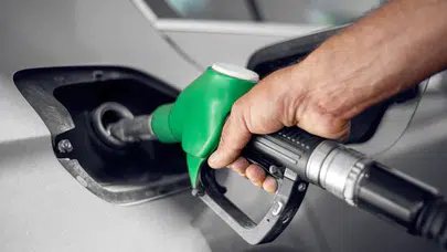 Akaryakıtta fiyat indirimleri neden gerçekleşti ve güncel fiyatlar neler?