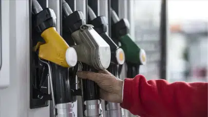 Motorine dev indirim : Güncel akaryakıt fiyatları ne kadar?