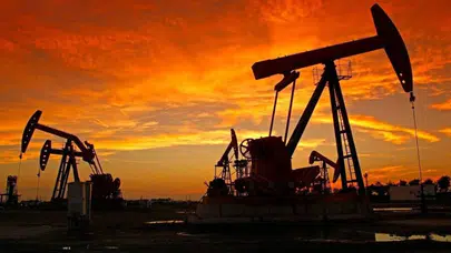 Yükselen petrol fiyatlarına ABD'den yeni hamle