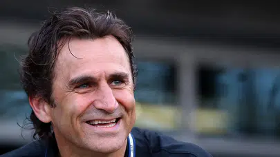 Motor Sporlarının Efsane İsimlerinden Alex Zanardi Kimdir? Paralimpik Şampiyon Vefat Etti