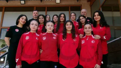 Genç Pehlivanlar Avrupa sahnesinde: U17 Avrupa Güreş Şampiyonası