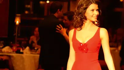 Beren Saat: Bihter'e hayat tecrübelerimle güzel bir ablalık yapardım