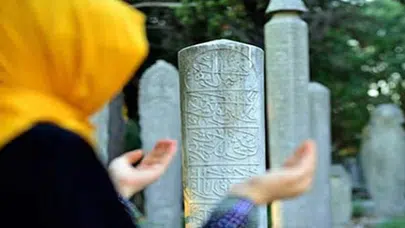 Bayramda mezarlığa ne zaman gidilir? Gün ve saatleri neler?