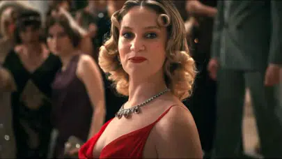 Farah Zeynep Abdullah kimdir, kaç yaşında ve hangi dizilerde oynadı?