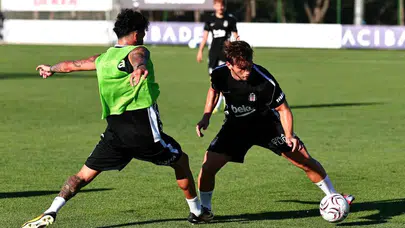 Beşiktaş, günü çift antrenmanla tamamladı