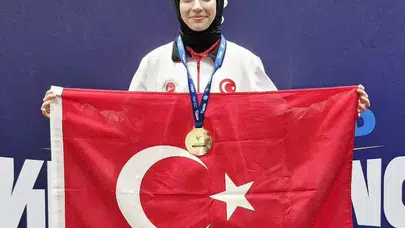 Özlem Melek Korkmaz, Dünya şampiyonu oldu