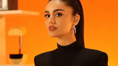 Elif Buse Doğan'dan dikkat çeken imaj çıkışı : Değişmekten korkmuyorum!