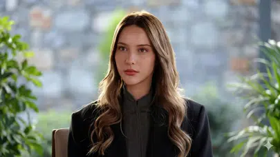 Elçin Zehra İrem kimdir ve hangi dizilerde oynamıştır?