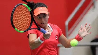 Ayla Aksu, Portekiz'deki WTA 125 turnuvasında ikinci oldu