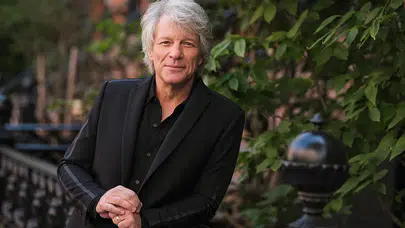 Rock efsanesi Jon Bon Jovi'den mucize geri dönüş!