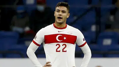 Ozan Kabak kimdir, kaç yaşında ve nereli? Mevkisi nedir, hangi takımlarda oynadı?