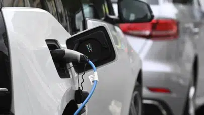 Türkiye'deki Elektrikli Otomobil Pazarında Güncel Fiyatlar Neler?