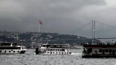 AKOM'dan İstanbul için gök gürültülü sağanak yağış uyarısı