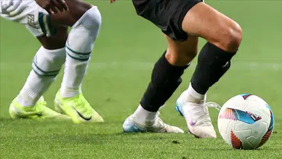 Galatasaray’a dünya yıldızı orta saha geliyor!