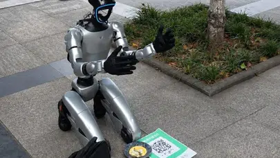 Çin'de robotlar elektrik faturası için dileniyor: İlginç görüntüler ortaya çıktı