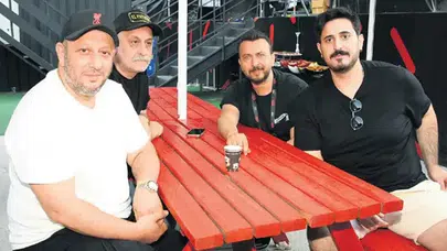 Leyla The Band Grubu 13 yıl aradan sonra yeniden sahne aldı