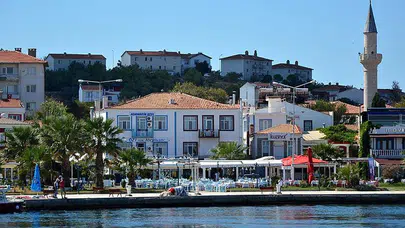 Bozcaada'ya yaz döneminde 19-32 kişilik araçların geçişi yasaklandı