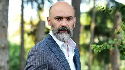 Kaan Çakır kimdir, kaç yaşında, nereli ve evli mi? Hangi dizilerde oynadı?