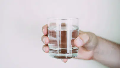 Günlük su tüketimi ne kadar olmalı? Yeterli su içmenin önemi nedir?