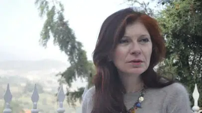 Müjde Tönbekici kimdir ve kaç yaşındadır? Sevan Nişanyan'ın eski eşinin hayatı ve çocukları hakkında bilgiler