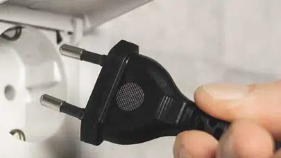 Elektrikli su ısıtıcıları neden yangın tehdidi oluşturuyor ve nasıl güvenli kullanılmalı?