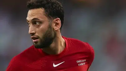 Hakan Çalhanoğlu kimdir, kaç yaşında, nereli ve evli mi? Mevkisi nedir, hangi takımda oynuyor?