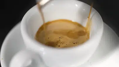 Yeni nesil kahve pişirme yöntemi: Suyu ısıtmadan kahve nasıl yapılır?