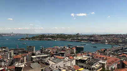 İstanbul'da edebiyat gezileri: 'Puslu Kıtalar Atlası' ile şehri nasıl okuyabiliriz?