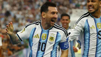 Dünya Kupası'nda tarihe geçen Messi: Sadece anın tadını çıkarıyorum