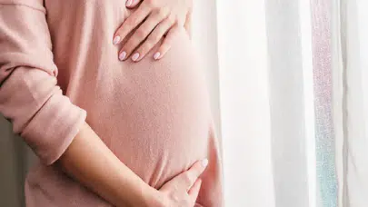 Normal doğum veya sezaryen sonrasında anneler ne zaman havuza girebilir?