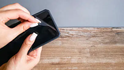 Gizlilik odaklı ekran koruyucuları nasıl çalışıyor ve kullanıcılar için ne gibi avantajlar sunuyor?
