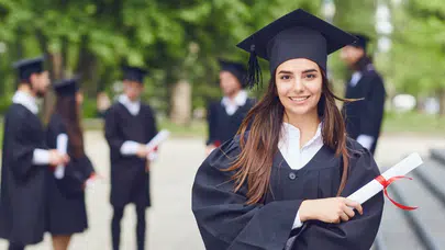 Vakıf Üniversitelerinde fiyatlar dudak uçuklattı : 3,7 milyona üniversite
