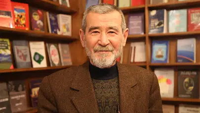Şair Ahmet Telli hayatını kaybetti
