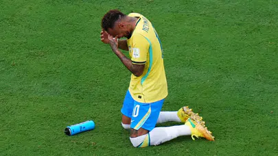 Neymar için flaş iddia! Brezilyalı yıldız futbolu bırakmayı düşünüyor