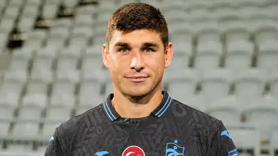 Trabzonspor'un yeni transferi Ruslan Malinovskyi Trabzon'a geldi
