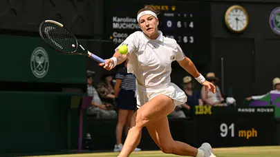 Wimbledon'da kadınlar finalinin adı belli oldu: Karolina Muchova ile Linda Noskova karşı karşıya gelecek