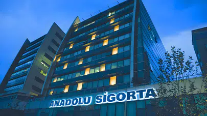 Anadolu Sigorta'nın 2026 hedef fiyatları ve finansal performansı nasıldır?