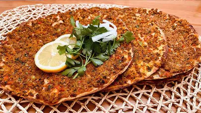 Türkiye'de lahmacun fiyatları yükseldi: Ortalama fiyat 153,9 TL'ye çıktı