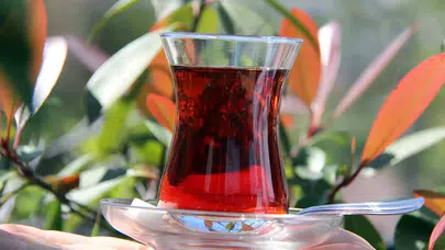 Çay fiyatlarına yılın üçüncü zammı geldi !
