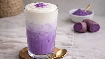 Kahve ve tatlı dünyasının yeni gözdesi : Ube ile yayılan mor lezzet trendi