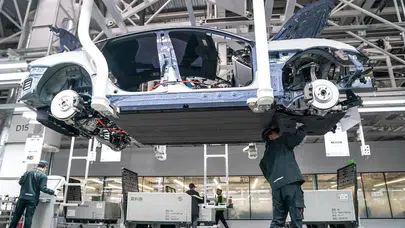 Çin otomotiv devlerinde kriz sinyalleri : Fiyat savaşları kâr marjlarını yüzde 1,5'e düşürdü